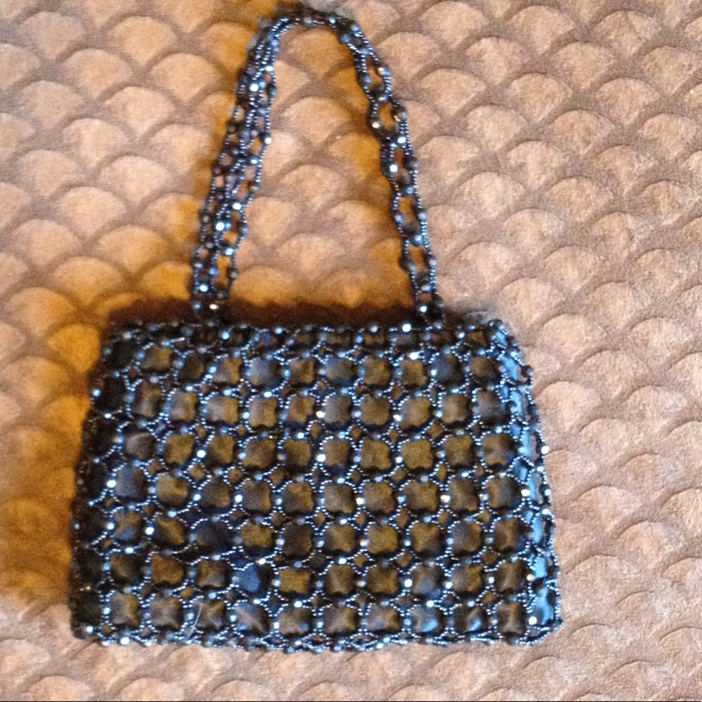 🌺🌺Small beaded black purse